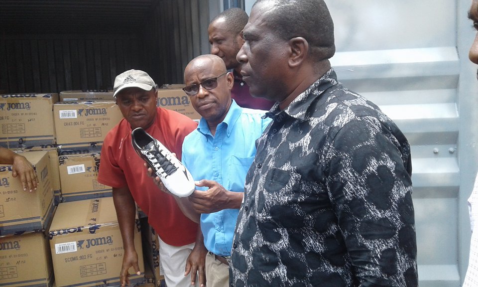 image Fédération de Football des Comores (Ffc) Enfin, les conteneurs commandés par la Ffc sont dédouanés